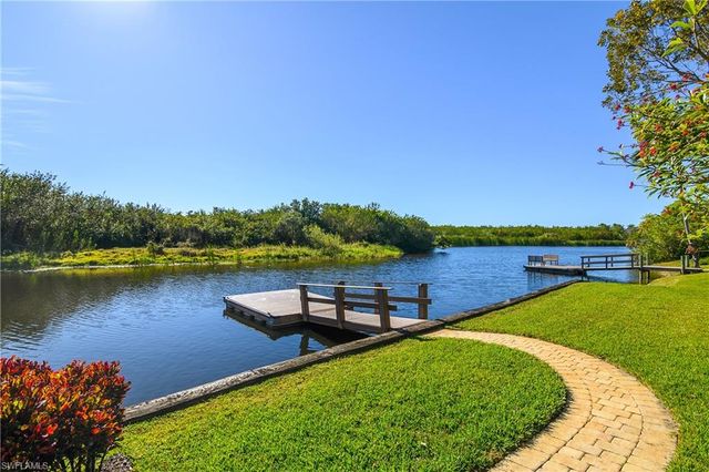 8593 Bellagio DR, Naples, FL 34114