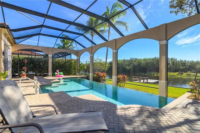 8593 Bellagio DR, Naples, FL 34114