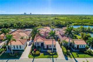 8593 Bellagio DR, Naples, FL 34114