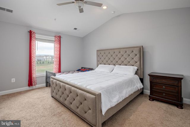 10005 MAIDS FANCY WAY, Hagerstown, MD 21740