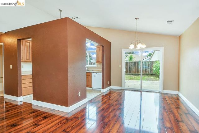 901 Weibel Circle, Oakley, CA 94561