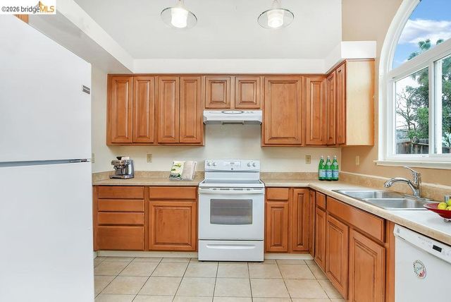 901 Weibel Circle, Oakley, CA 94561