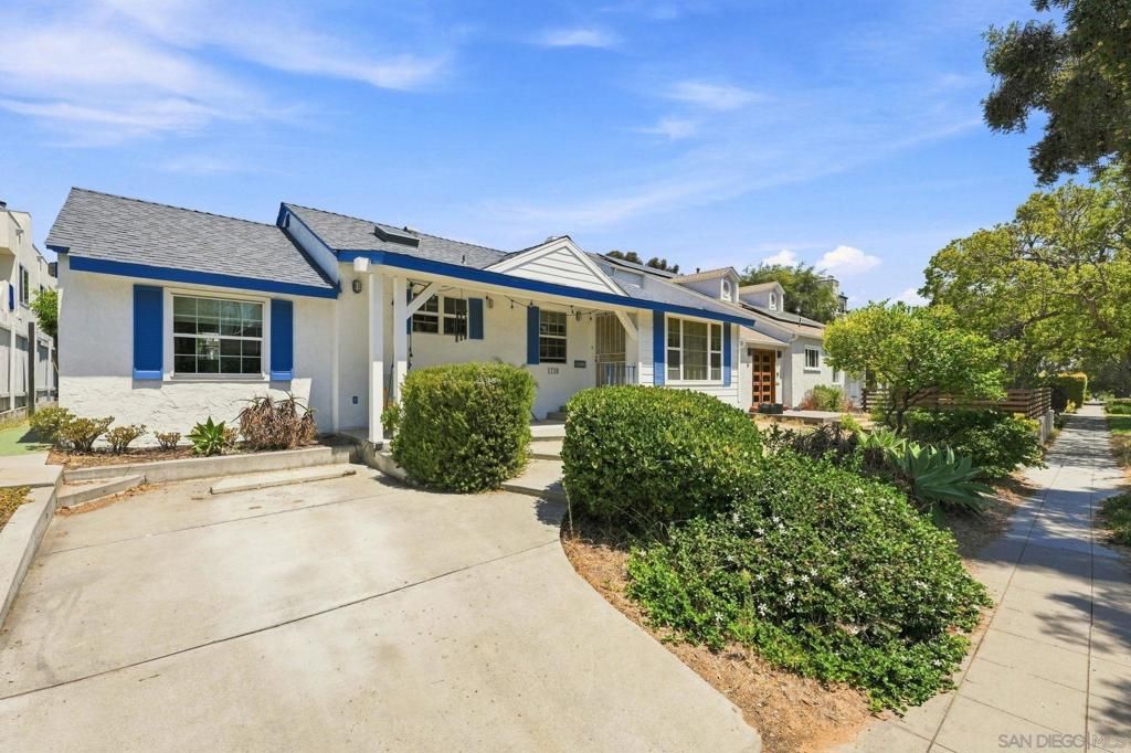 1720 Reed Ave, San Diego, CA 92109 — photo 2