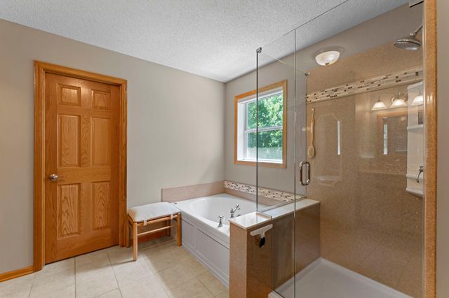 14068 Auburn Avenue, Rosemount, MN 55068