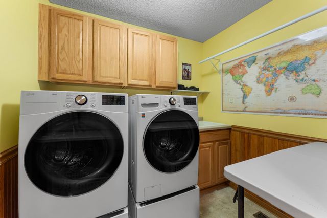 14068 Auburn Avenue, Rosemount, MN 55068