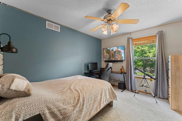 14068 Auburn Avenue, Rosemount, MN 55068