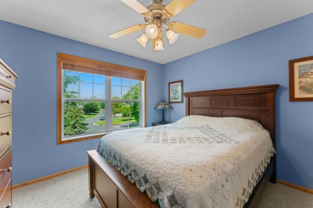14068 Auburn Avenue, Rosemount, MN 55068