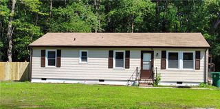 313 Lakewood Dr, Petersburg, VA 23805