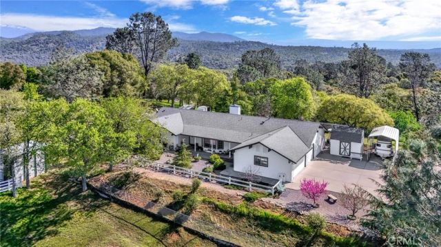 33867 Jennifer Court, Coarsegold, CA 93614