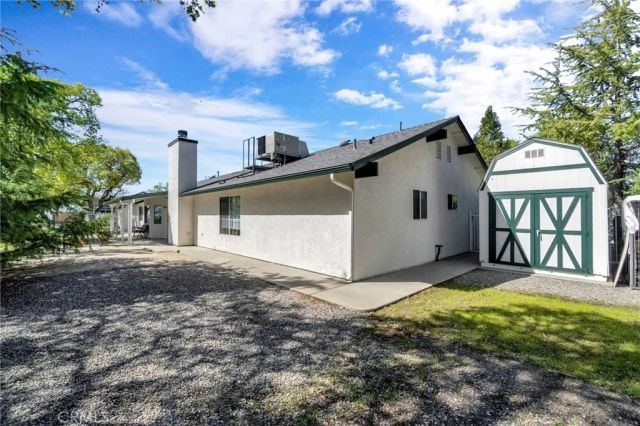 33867 Jennifer Court, Coarsegold, CA 93614