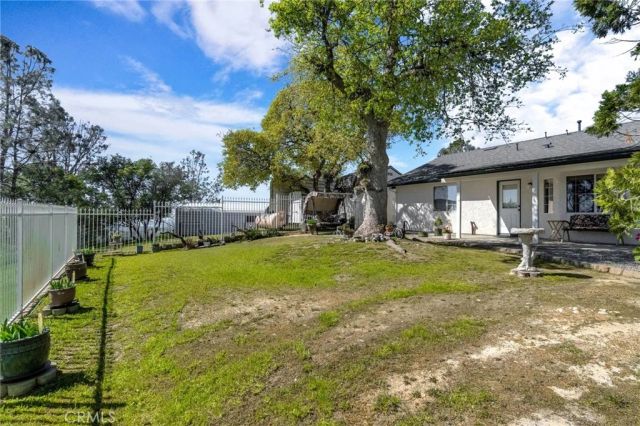 33867 Jennifer Court, Coarsegold, CA 93614