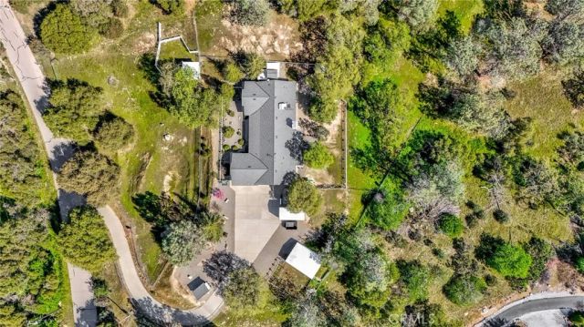 33867 Jennifer Court, Coarsegold, CA 93614