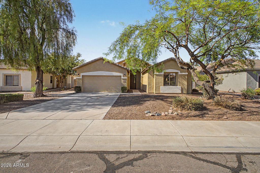 12880 W SEGOVIA Drive, Litchfield Park, AZ 85340 — exterior