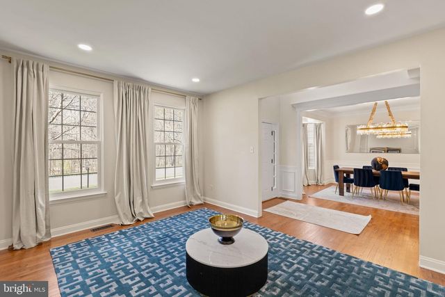112 HILLSIDE LN, Mount Laurel, NJ 08054