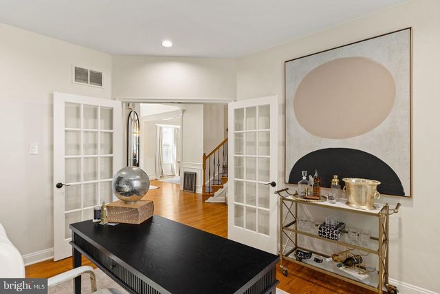 112 HILLSIDE LN, Mount Laurel, NJ 08054