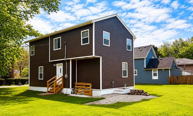 13802 Seeley Avenue, Blue Island, IL 60406