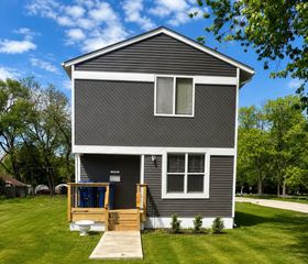 13802 Seeley Avenue, Blue Island, IL 60406