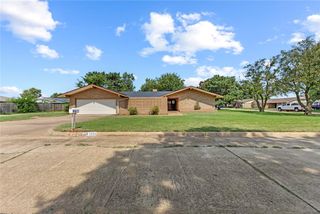 1535 Mockingbird Lane, Weatherford, OK 73096