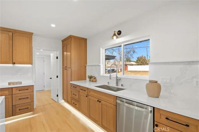 3339 E Jodee, West Covina, CA 91791