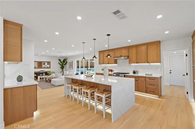 3339 E Jodee, West Covina, CA 91791