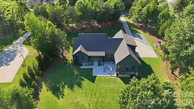 6816 W Duncan Road, Indian Trail, NC 28079
