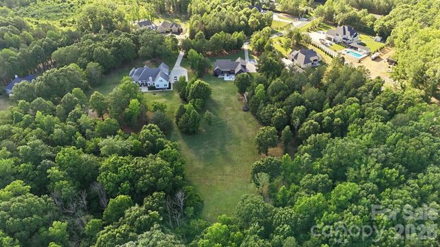 6816 W Duncan Road, Indian Trail, NC 28079