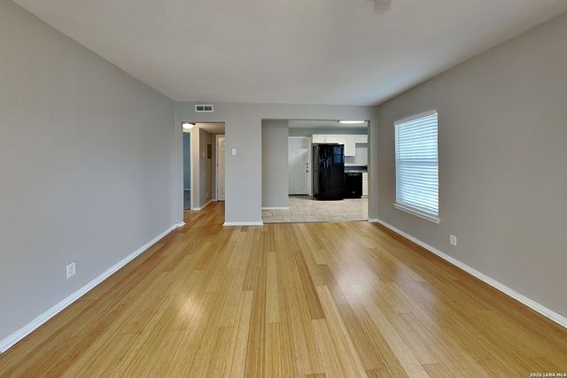 706 Olney Drive, San Antonio, TX 78209