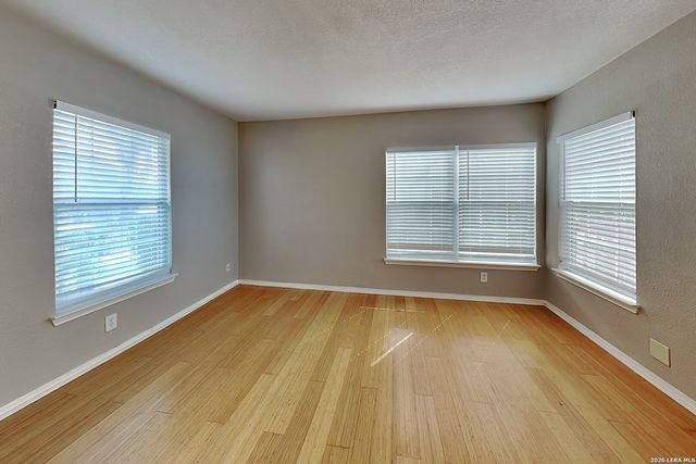 706 Olney Drive, San Antonio, TX 78209