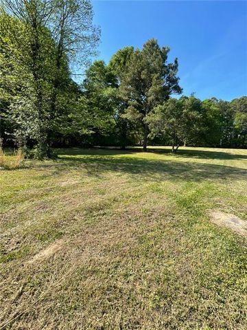 192 Swamp Guinea Road, Colbert, GA 30628