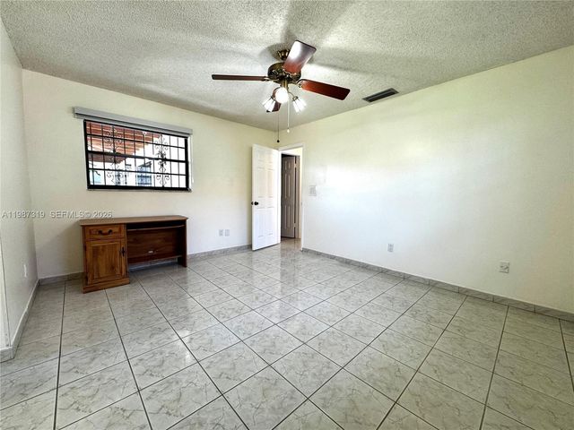 2835 SW 108th Pl, Miami, FL 33165