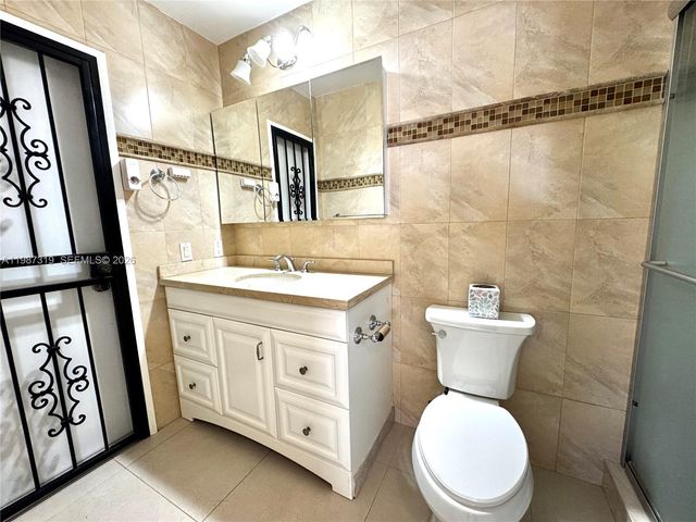 2835 SW 108th Pl, Miami, FL 33165