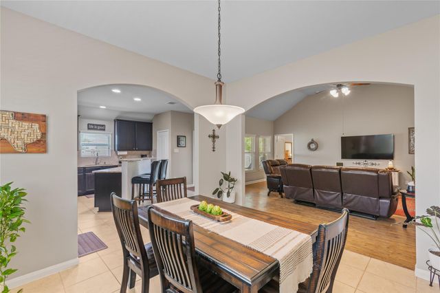 18782 Maverick Ranch Road E, Magnolia, TX 77355