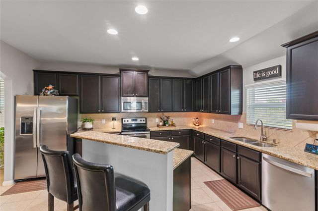 18782 Maverick Ranch Road E, Magnolia, TX 77355