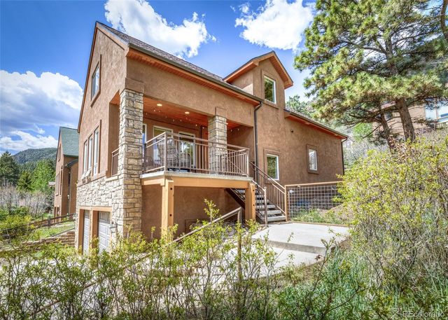 374 Hoover Lane, Palmer Lake, CO 80133