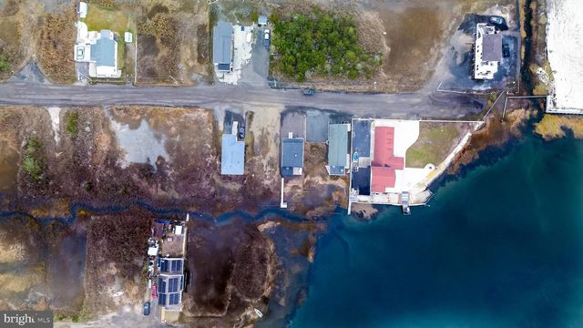 327 OAKLAND AVE, Pleasantville, NJ 08232