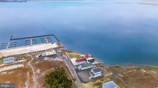 327 OAKLAND AVE, Pleasantville, NJ 08232