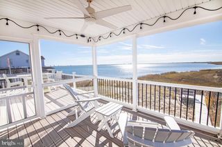 327 OAKLAND AVE, Pleasantville, NJ 08232