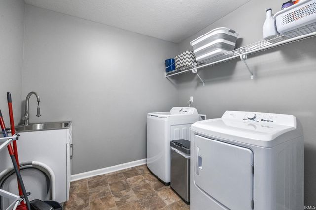 90 Chattan Drive, West Lafayette, IN 47906