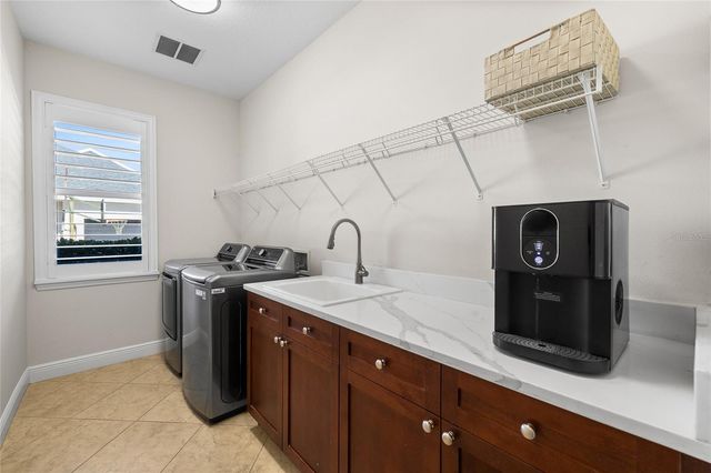 6113 AUDUBON MANOR BOULEVARD, Lithia, FL 33547