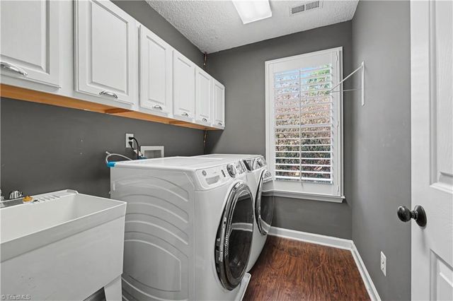 5718 Bayleaf Lane, Greensboro, NC 27455
