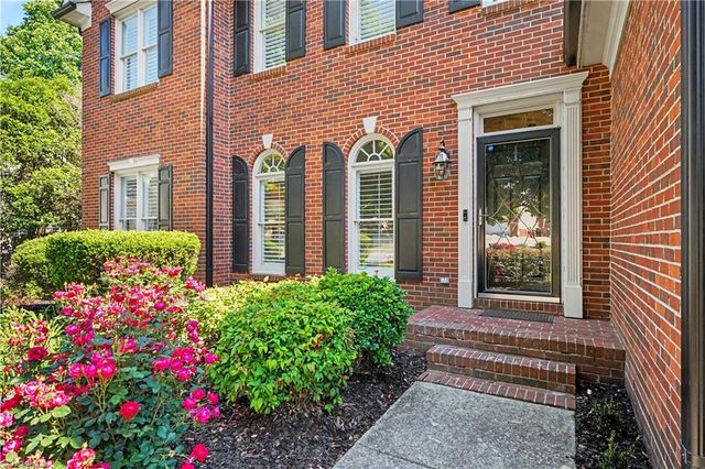 5718 Bayleaf Lane, Greensboro, NC 27455