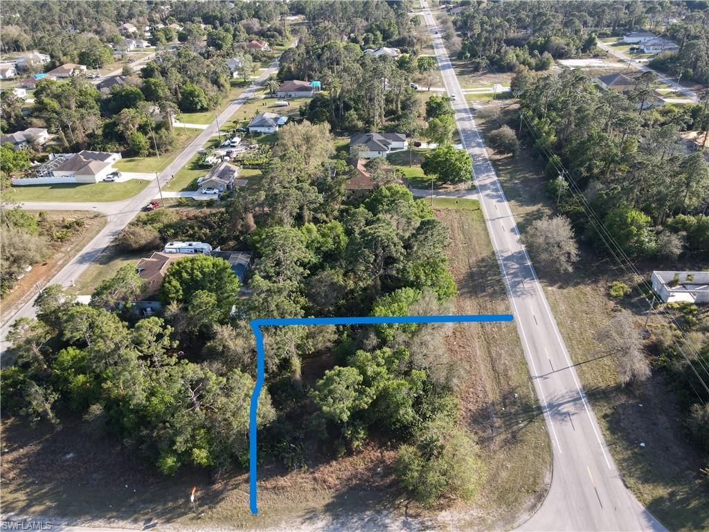 211 Bell BLVD S, LEHIGH ACRES, FL 33974 — photo 2