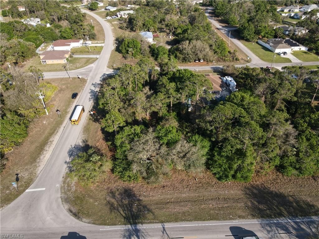 211 Bell BLVD S, LEHIGH ACRES, FL 33974 — photo 3