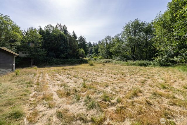 1875 NE Sipes Lane, Bremerton, WA 98311