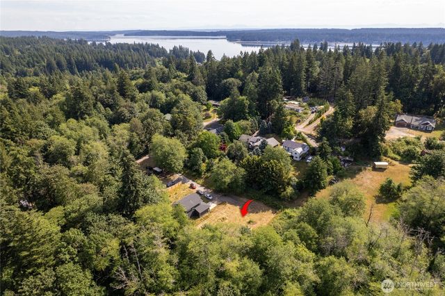 1875 NE Sipes Lane, Bremerton, WA 98311