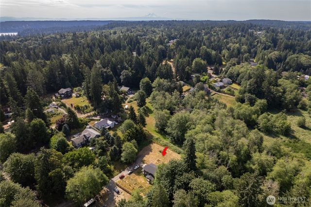 1875 NE Sipes Lane, Bremerton, WA 98311