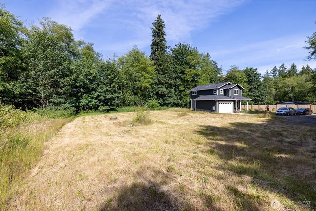 1875 NE Sipes Lane, Bremerton, WA 98311