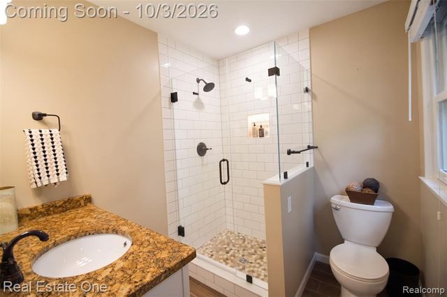 915 Ironstone Drive, Rochester Hills, MI 48309