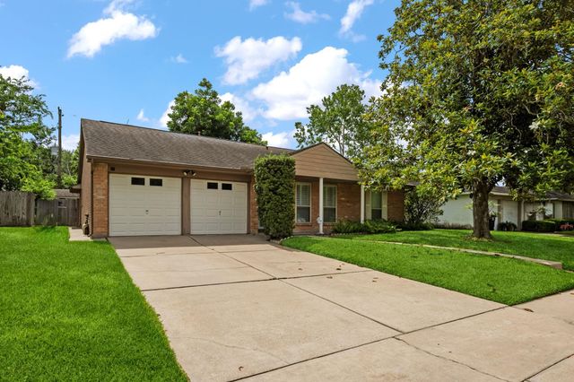 7103 Pella Drive, Houston, TX 77036