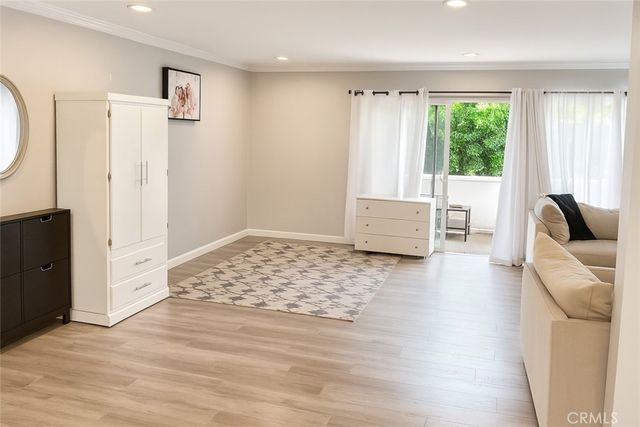 6301 Coldwater Canyon 22, North Hollywood, CA 91606